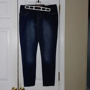 Girls Plus size  Arizona dark wash adjustable jeggings  Sz 14.5 Plus